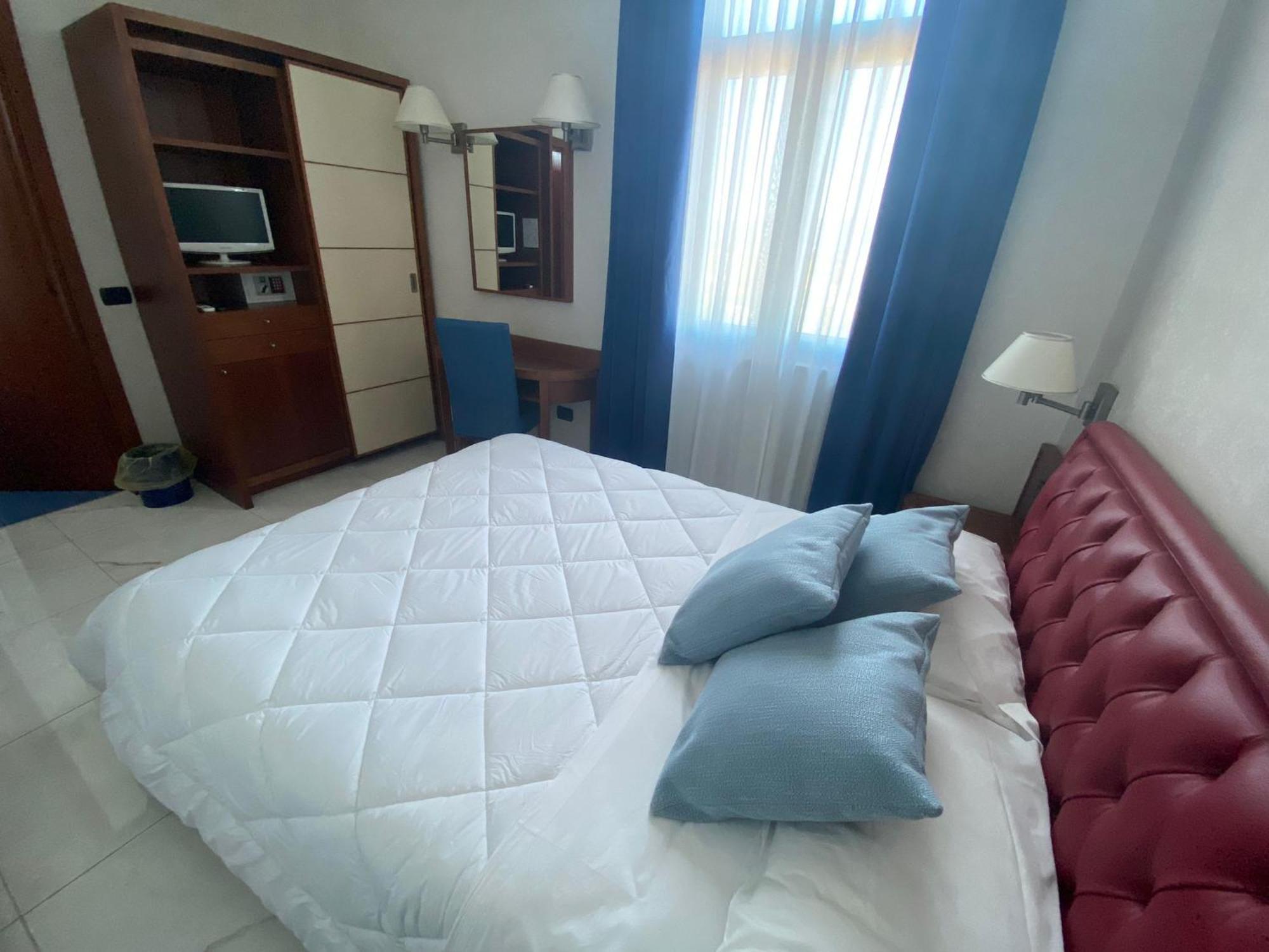 Hotel Gli Dei Pozzuoli